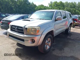 2005 Toyota Tacoma with VIN 5TELU42N45Z137094, listed as a IAAI auction lot 42585551 with 331,546 mi miles and . Bid and sale history available at DreamBid. Image 2.