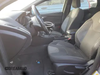 2018 Ford Focus ST with VIN 1FADP3L95JL325533, listed as a Copart auction lot 79940164 with 40,476 mi miles and Salvage Title. Bid and sale history available at DreamBid. Image 7.