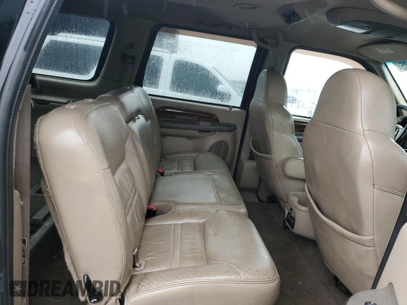 2001 Ford Excursion Limited z VIN 1FMSU43F31EC18728, wystawiony jako Copart lot #58974105 z przebiegiem 266 747 mil mil oraz Szkoda całkowita • Salvage title. Historia ofert i sprzedaży dostępna na DreamBid. Obrazek 10.