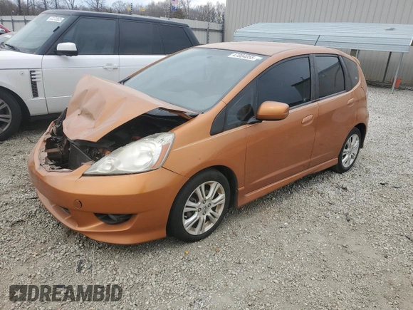 2009 Honda Fit Sport with VIN JHMGE88469S020940, listed as a Copart auction lot 47004055 with 213,745 mi miles and Salvage Title. Bid and sale history available at carsss.com. Image 1.