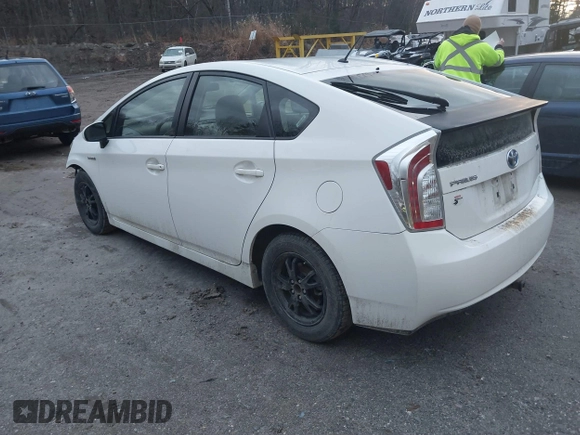 2013 Toyota Prius One with VIN JTDKN3DU9D5597277, listed as a IAAI auction lot 41240243 with 204,658 mi miles and . Bid and sale history available at carsss.com. Image 3.