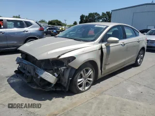 2018 Ford Fusion SE z VIN 3FA6P0LU8JR159327, wystawiony jako Copart lot #58959435 z przebiegiem 128 176 mil mil oraz Szkoda całkowita • Salvage title. Historia ofert i sprzedaży dostępna na DreamBid. Obrazek 1.