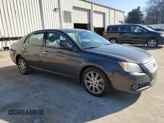 2008 Toyota Avalon XL z VIN 4T1BK36B68U296316, wystawiony jako Copart lot #43240775 z przebiegiem 174 726 mil mil oraz Szkoda całkowita • Salvage title. Historia ofert i sprzedaży dostępna na DreamBid. Obrazek 4.