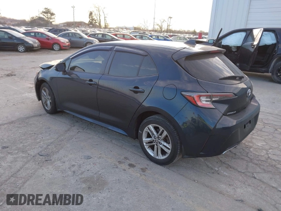 2021 Toyota Corolla Hatchback SE with VIN JTNB4MBE4M3105881, listed as a IAAI auction lot 41017358 with 109,532 mi miles. Bid and sale history available at carsss.com. Image 3.