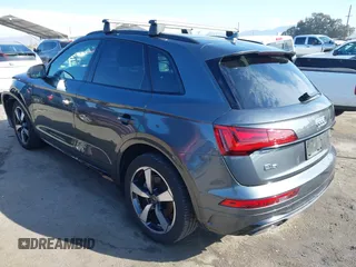2022 Audi Q5 S line Premium Plus with VIN WA1EAAFY4N2006363, listed as a IAAI auction lot 41436673 with 31,745 mi miles. Bid and sale history available at carsss.com. Image 3.