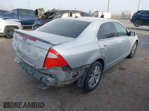 2010 Ford Fusion SE with VIN 3FAHP0HA3AR169366, listed as a IAAI auction lot 41921424 with 189,799 mi miles. Bid and sale history available at carsss.com. Image 4.