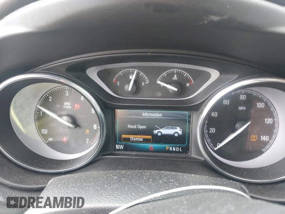 2020 Buick Envision Preferred with VIN LRBFXBSA4LD085332, listed as a IAAI auction lot 41570977 with 34,907 mi miles and . Bid and sale history available at carsss.com. Image 7.