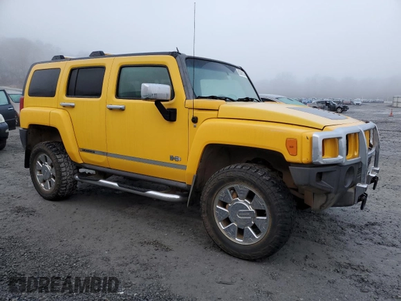 2007 Hummer H3 SUV with VIN 5GTDN13E678101645, listed as a Copart auction lot 85368114 with 209,716 mi miles and Salvage Title. Bid and sale history available at DreamBid. Image 4.