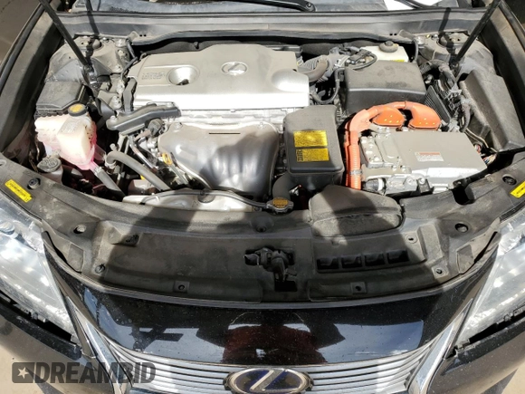 2013 Lexus ES 300h z VIN JTHBW1GG0D2015445, wystawiony jako Copart lot #56705365 z przebiegiem 118 446 mil mil oraz Szkoda całkowita • Salvage title. Historia ofert i sprzedaży dostępna na DreamBid. Obrazek 11.