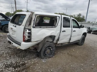 2008 Chevrolet Suburban Commercial with VIN 3GNGK26KX8G205112, listed as a Copart auction lot 72342594 with 157,327 mi miles and Salvage Title. Bid and sale history available at carsss.com. Image 3.
