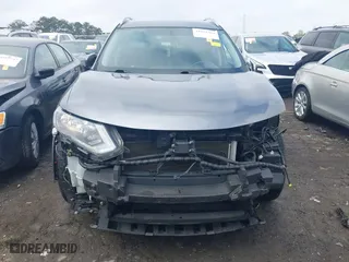 2017 Nissan Rogue SL with VIN 5N1AT2MT9HC873098, listed as a IAAI auction lot 41932803 with 91,914 mi miles. Bid and sale history available at carsss.com. Image 6.