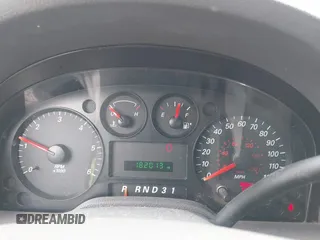 2004 Ford Freestar SE z VIN 2FMZA51664BA73569, wystawiony jako IAAI lot #39712844 z przebiegiem 182 013 mil mil oraz . Historia ofert i sprzedaży dostępna na DreamBid. Obrazek 7.
