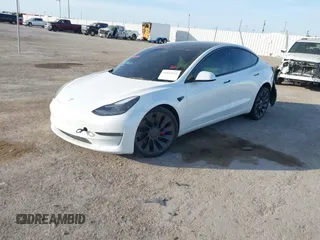 2023 Tesla Model 3 Performance z VIN 5YJ3E1EC5PF689620, wystawiony jako IAAI lot #41814112 z przebiegiem Nie podano mil oraz . Historia ofert i sprzedaży dostępna na DreamBid. Obrazek 19.