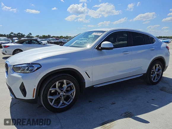 2024 BMW X4 xDrive30i z VIN 5UX33DT09R9W70709, wystawiony jako Copart lot #56997035 z przebiegiem 21 308 mil mil oraz Tytuł czysty. Historia ofert i sprzedaży dostępna na DreamBid. Obrazek 1.