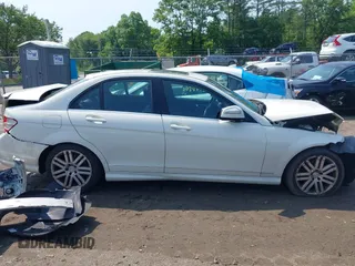 2009 Mercedes-Benz C 300 Sport with VIN WDDGF81X09F250443, listed as a IAAI auction lot 42448866 with 228,953 mi miles and . Bid and sale history available at DreamBid. Image 13.