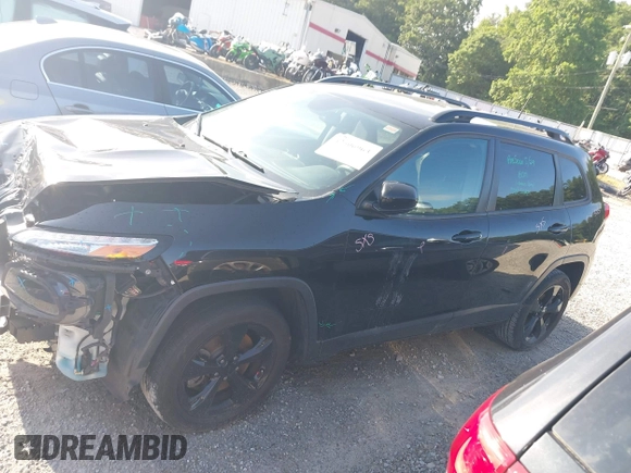 2018 Jeep Cherokee Latitude with VIN 1C4PJLCB0JD542574, listed as a IAAI auction lot 42506963 with 82,474 mi miles and . Bid and sale history available at DreamBid. Image 14.