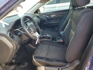 2017 Nissan Rogue S z VIN JN8AT2MTXHW135639, wystawiony jako Copart lot #55834815 z przebiegiem 145 571 mil mil oraz Szkoda całkowita • Salvage title. Historia ofert i sprzedaży dostępna na DreamBid. Obrazek 7.