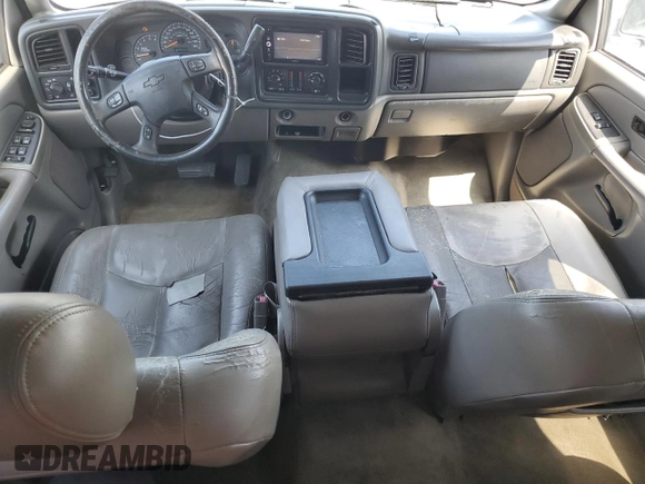 2005 Chevrolet Suburban LS with VIN 1GNEC16Z65J128499, listed as a Copart auction lot 62998585 with 176,223 mi miles and Salvage title. Bid and sale history available at DreamBid. Image 8.