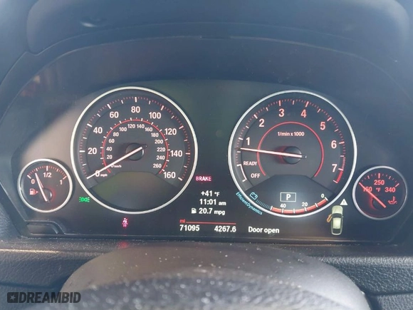 2014 BMW 3 Series Gran Turismo 328i xDrive with VIN WBA3X5C55ED242955, listed as a IAAI auction lot 41743111 with 71,095 mi miles. Bid and sale history available at carsss.com. Image 7.