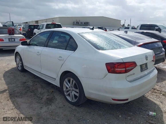2017 Volkswagen Jetta 1.8T SEL with VIN 3VWL17AJ3HM291075, listed as a IAAI auction lot 41753232 with 132,603 mi miles. Bid and sale history available at carsss.com. Image 3.