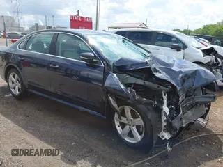 2014 Volkswagen Passat SE z VIN 1VWBT7A39EC052330, wystawiony jako IAAI lot #42256473 z przebiegiem 60 093 mil mil oraz . Historia ofert i sprzedaży dostępna na DreamBid. Obrazek 1.