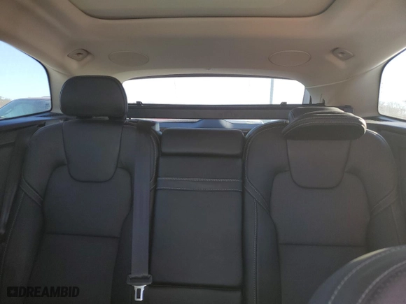 2021 Volvo XC60 Inscription with VIN YV4102RLXM1714521, listed as a Copart auction lot 46790415 with 14,921 mi miles and Salvage Title. Bid and sale history available at carsss.com. Image 10.