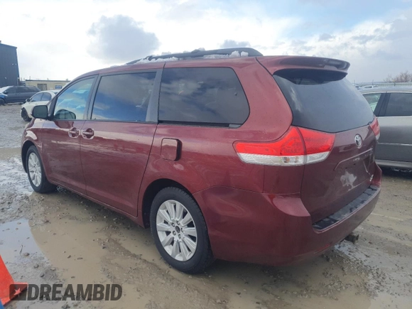 2012 Toyota Sienna XLE with VIN 5TDDK3DC0CS033695, listed as a Copart auction lot 49472385 with 190,954 mi miles and Clean Title. Bid and sale history available at carsss.com. Image 2.