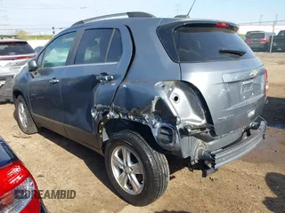 2019 Chevrolet Trax LT with VIN KL7CJPSB9KB810930, listed as a IAAI auction lot 42030573 with 59,259 mi miles. Bid and sale history available at carsss.com. Image 3.