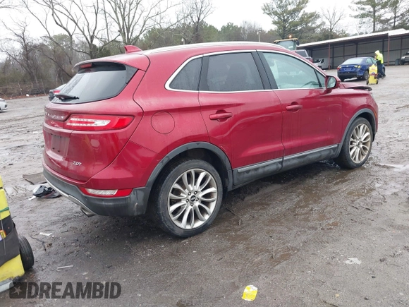 2018 Lincoln MKC Reserve z VIN 5LMCJ3C98JUL30557, wystawiony jako IAAI lot #41432046 z przebiegiem 116 000 mil mil oraz . Historia ofert i sprzedaży dostępna na DreamBid. Obrazek 4.
