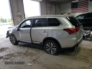 2020 Mitsubishi Outlander ES z VIN JA4AZ3A35LZ017231, wystawiony jako Copart lot #57360935 z przebiegiem 99 836 mil mil oraz Czysty tytuł • Clean title. Historia ofert i sprzedaży dostępna na DreamBid. Obrazek 2.