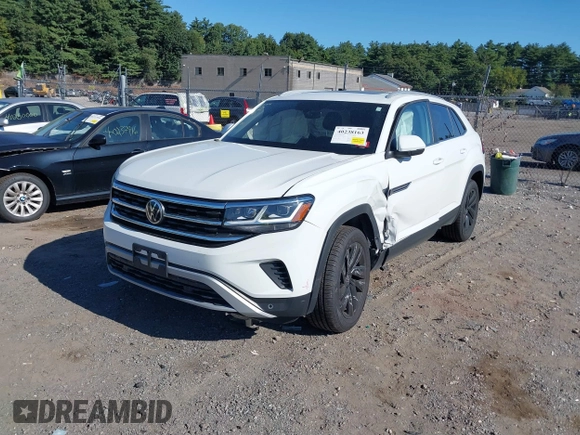 2022 Volkswagen Atlas SE with VIN 1V2KE2CA5NC201682, listed as a IAAI auction lot 40238163 with 44,790 mi miles and . Bid and sale history available at DreamBid. Image 2.