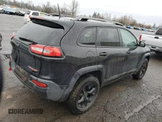 2017 Jeep Cherokee Trailhawk L Plus with VIN 1C4PJMBS9HW537640, listed as a Copart auction lot 84491674 with 121,396 mi miles and Clean Title. Bid and sale history available at carsss.com. Image 3.