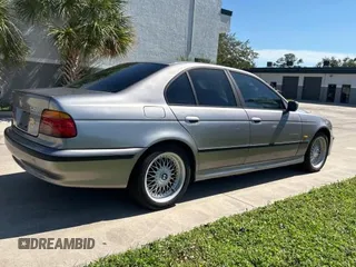 1999 BMW 5 Series 528iA with VIN WBADM6346XGU01087, listed as a Copart auction lot 76328624 with 235,225 mi miles and Clean Title. Bid and sale history available at carsss.com. Image 4.
