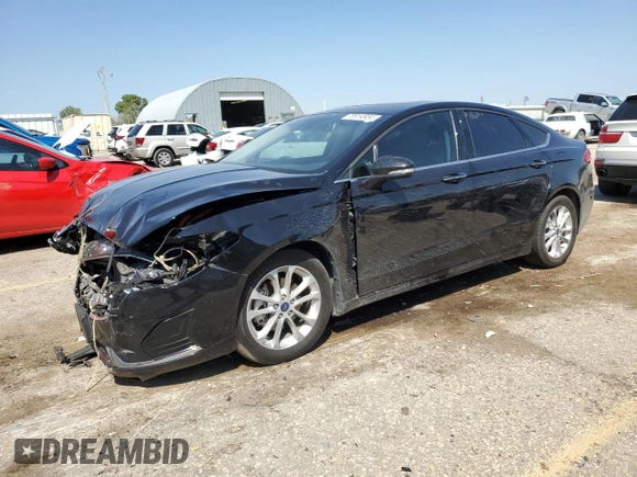 2020 Ford Fusion Hybrid SEL with VIN 3FA6P0MU4LR215829, listed as a Copart auction lot 70914934 with 0 mi miles and Salvage Title. Bid and sale history available at carsss.com. Image 1.