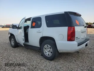 2008 GMC Yukon Commercial with VIN 1GKFK13048R230321, listed as a Copart auction lot 69261384 with 0 mi miles and Clean Title. Bid and sale history available at carsss.com. Image 2.