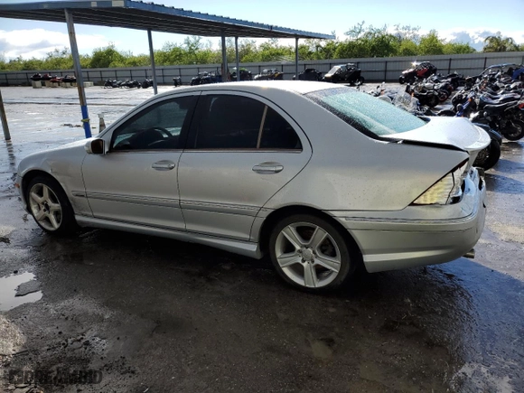 2007 Mercedes-Benz C-Class 2.5L Sport with VIN WDBRF52H37A926207, listed as a Copart auction lot 48433035 with 178,204 mi miles and Salvage Title. Bid and sale history available at carsss.com. Image 2.