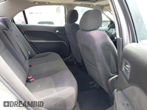 2008 Mercury Milan with VIN 3MEHM07Z28R647148, listed as a IAAI auction lot 42185156 with 102,521 mi miles and . Bid and sale history available at DreamBid. Image 8.