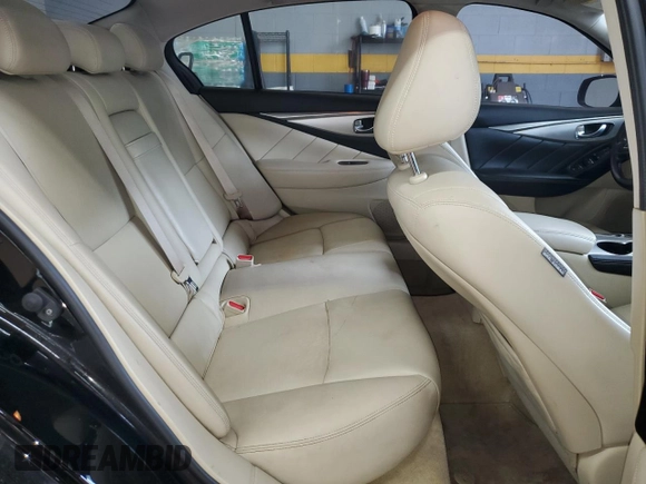 2020 Infiniti Q50 Luxe z VIN JN1EV7AR9LM252570, wystawiony jako Copart lot #58611975 z przebiegiem 148 107 mil mil oraz Czysty tytuł • Clean title. Historia ofert i sprzedaży dostępna na DreamBid. Obrazek 10.