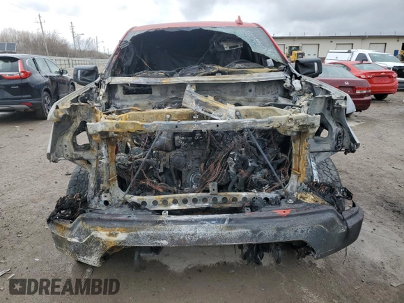 2021 GMC Sierra 1500 AT4 with VIN 1GTU9EET7MZ402509, listed as a Copart auction lot 49750745 with 0 mi miles and Salvage Title. Bid and sale history available at carsss.com. Image 5.