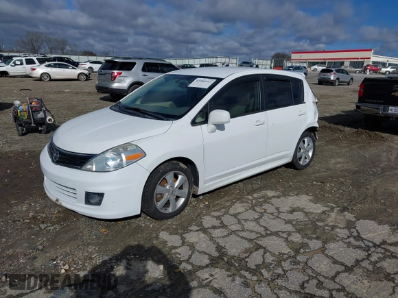 2011 Nissan Versa S с VIN 3N1BC1CP8BL377408, выставлен на аукционе IAAI как лот 41080991 с пробегом 121 541 миль миль и . История ставок и продаж доступна на DreamBid. Изображение 17.