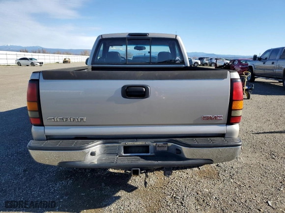 2005 GMC Sierra 1500 Work Truck with VIN 1GTEC14X85Z129584, listed as a Copart auction lot 86724714 with 198,455 mi miles and Salvage Title. Bid and sale history available at carsss.com. Image 6.