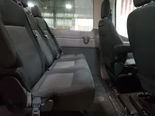 2022 Ford Transit Passenger XL z VIN 1FBAX2C82NKA78986, wystawiony jako Copart lot #42490795 z przebiegiem 63 246 mil mil oraz Czysty tytuł • Clean title. Historia ofert i sprzedaży dostępna na DreamBid. Obrazek 11.