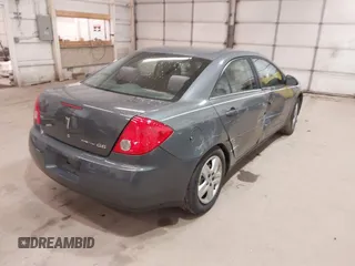 2007 Pontiac G6 1SV Value Leader with VIN 1G2ZF58B974258646, listed as a IAAI auction lot 42029315 with 142,671 mi miles and . Bid and sale history available at carsss.com. Image 4.