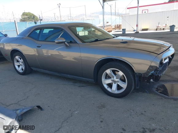2011 Dodge Challenger with VIN 2B3CJ4DG0BH515573, listed as a IAAI auction lot 41861915 with 133,199 mi miles. Bid and sale history available at carsss.com. Image 14.