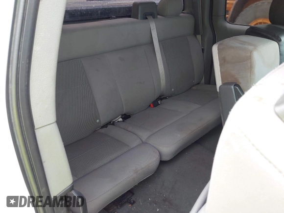 2006 Ford F-150 XLT with VIN 1FTPX14556FA59251, listed as a IAAI auction lot 42655821 with 210,472 mi miles and . Bid and sale history available at DreamBid. Image 8.