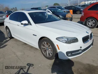 2016 BMW 5 Series 528i z VIN WBA5A5C54GG349104, wystawiony jako IAAI lot #41612678 z przebiegiem 92 449 mil mil oraz . Historia ofert i sprzedaży dostępna na DreamBid. Obrazek 1.