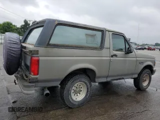 1993 Ford Bronco XL с VIN 1FMEU15N9PLB03278, выставлен на аукционе Copart как лот 59325145 с пробегом 156 813 миль миль и Чистый • Clean title. История ставок и продаж доступна на DreamBid. Изображение 3.