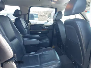 2009 Chevrolet Suburban LTZ with VIN 1GNFK36399J124158, listed as a IAAI auction lot 42063097 with 204,856 mi miles. Bid and sale history available at carsss.com. Image 8.