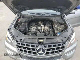 2013 Mercedes-Benz M 350 with VIN 4JGDA2EBXDA200710, listed as a Copart auction lot 45701515 with 132,945 mi miles and Salvage Title. Bid and sale history available at carsss.com. Image 12.