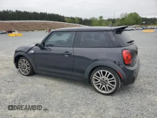 2015 MINI Hardtop S z VIN WMWXP7C53F2A34814, wystawiony jako Copart lot #52589615 z przebiegiem 84 837 mil mil oraz Szkoda całkowita • Salvage title. Historia ofert i sprzedaży dostępna na DreamBid. Obrazek 2.